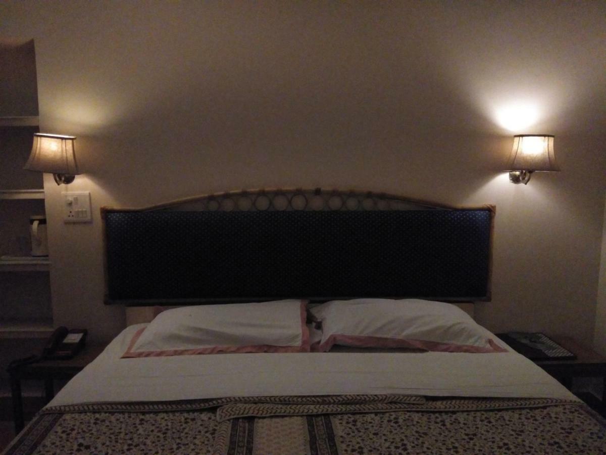 Hotel Jai Niwas Džajpur Exteriér fotografie