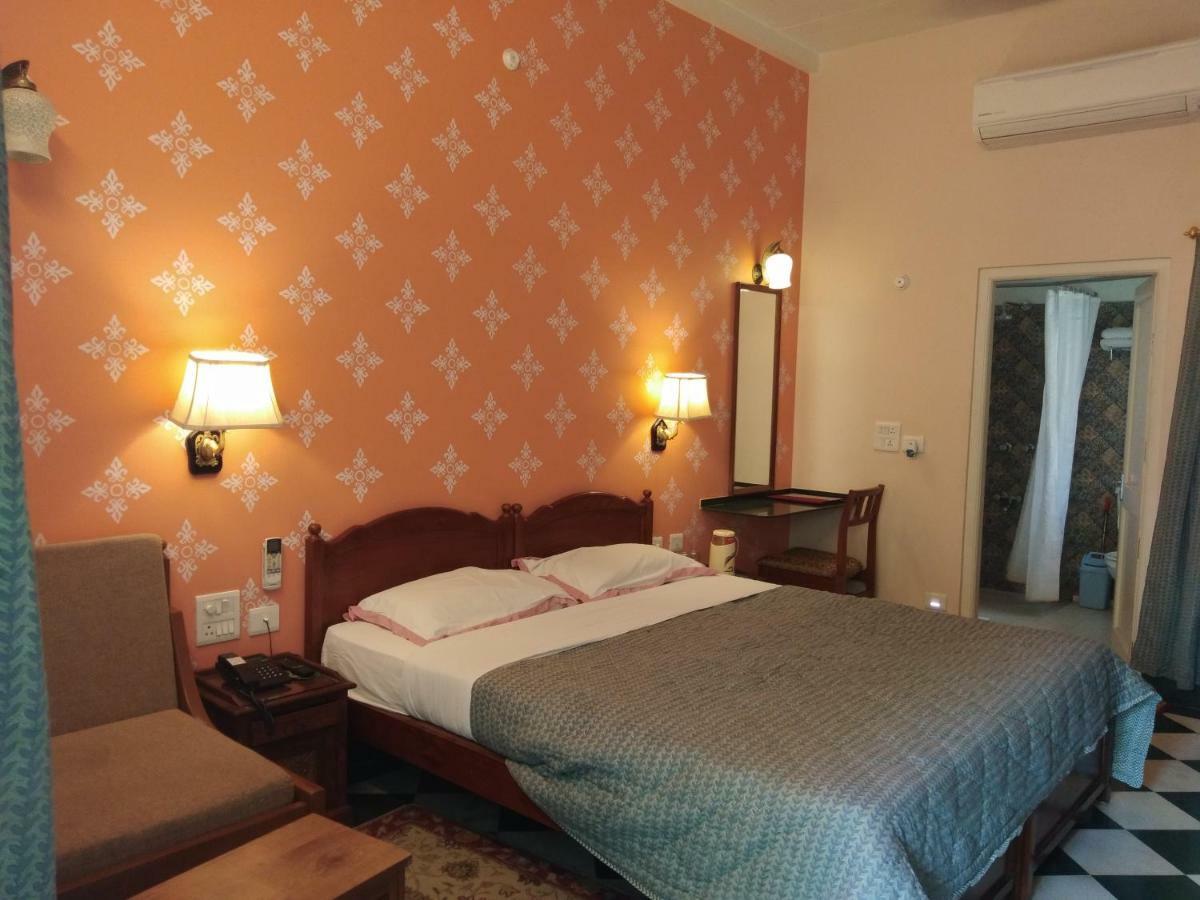 Hotel Jai Niwas Džajpur Exteriér fotografie